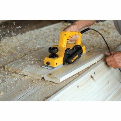 Plaina Elétrica D26676 550W Dewalt