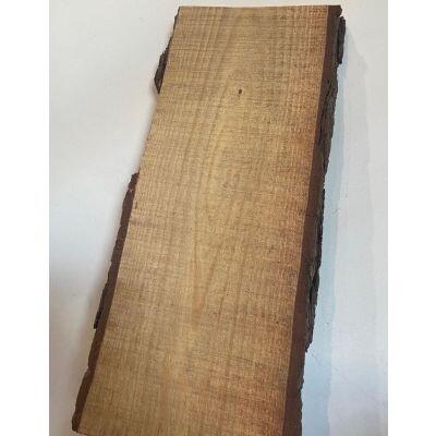 Painel de Pinus Rustico Natural 4,5x35x200 Pro Forma Painel de Pinus Rustico Natural 4,5x35x200 Pro Forma