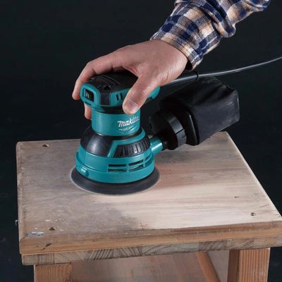 Lixadeira Rotorbital M9204B 125mm Makita