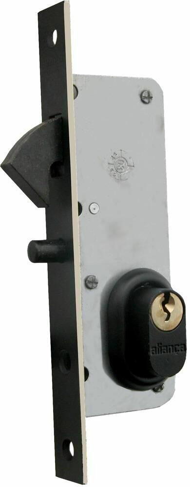 Fechadura Bico de Papagaio 24mm Preto Aliança