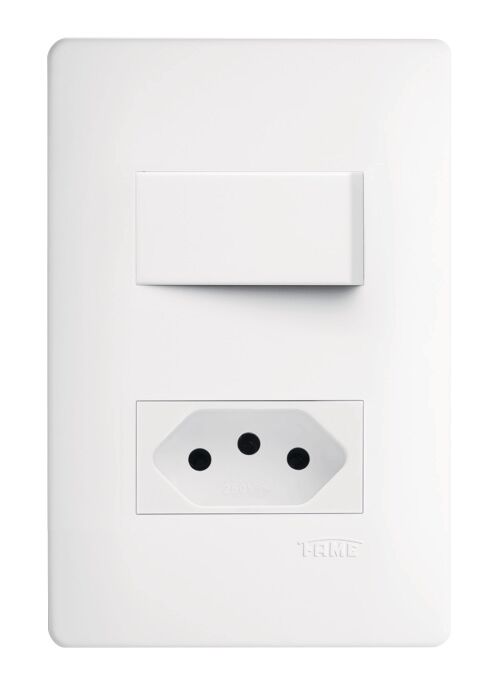 Conjunto Interruptor/Tomada Habitat 1 Simples 1 2P+T Branco 10A Fame