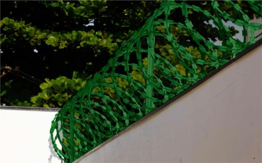 Kit Protetor Perimetral Galvanizado 45cmx5m Verde Calha Forte