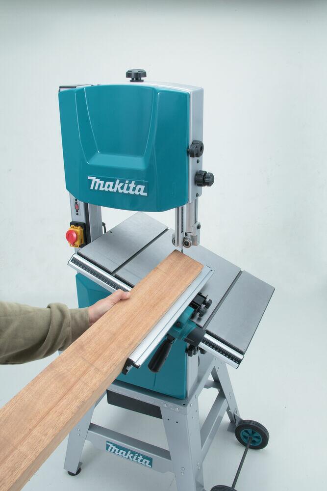 Serra Fita Makita Bancada Móvel LB1200F 6