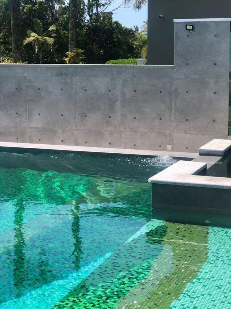 Porcelanato Matriz Retificado Acetinado 90x90 Cinza Eliane