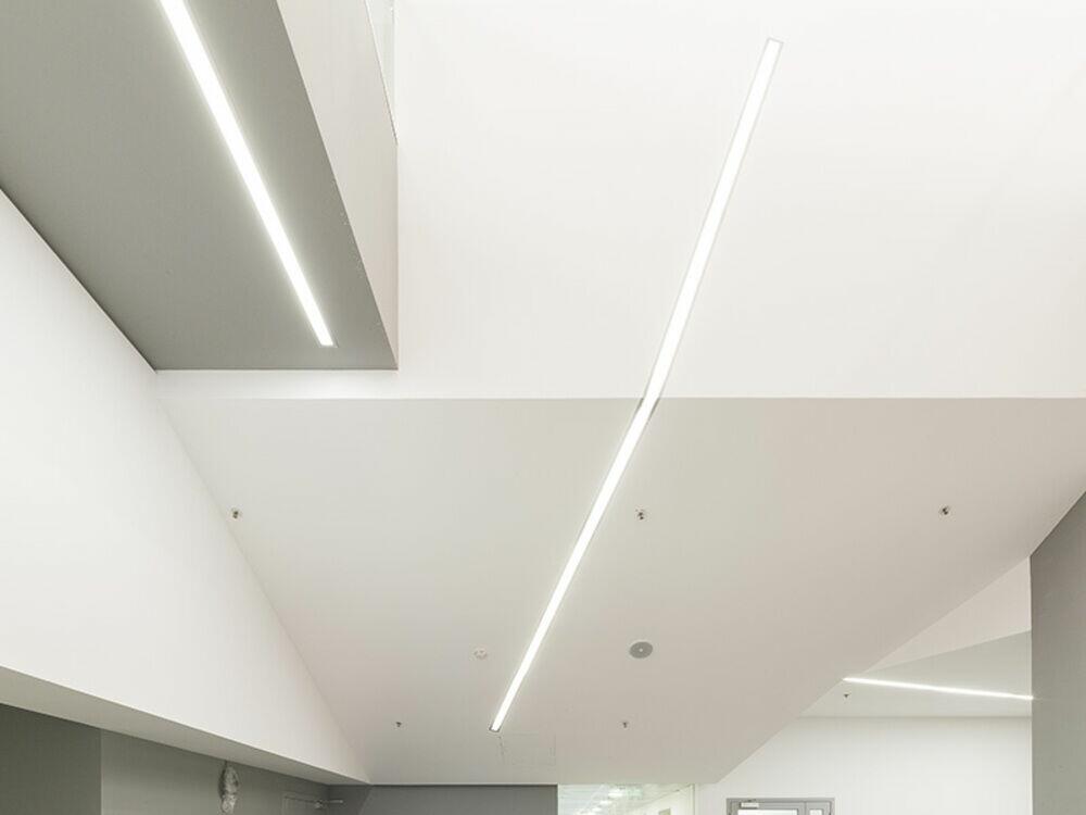 Perfil De Led Embutir 25x17 17x25x2000mm Preto Taschibra