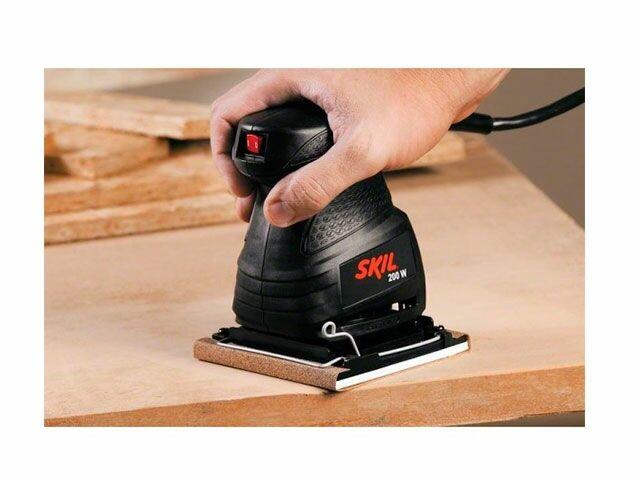 Lixadeira Orbital 7232 200W Skil