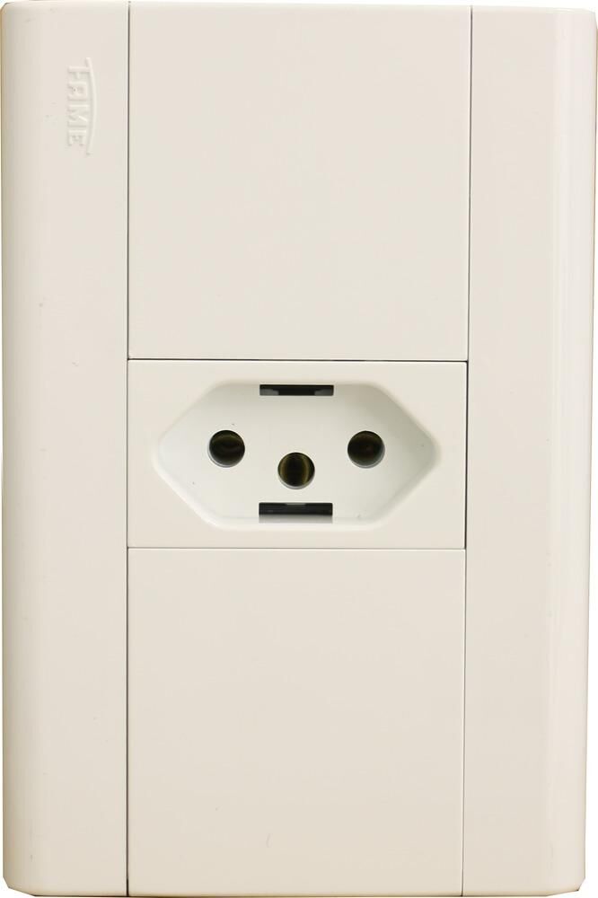 Conjunto Tomada Modulare 1 Módulo 2P+T 20A Branco Fame